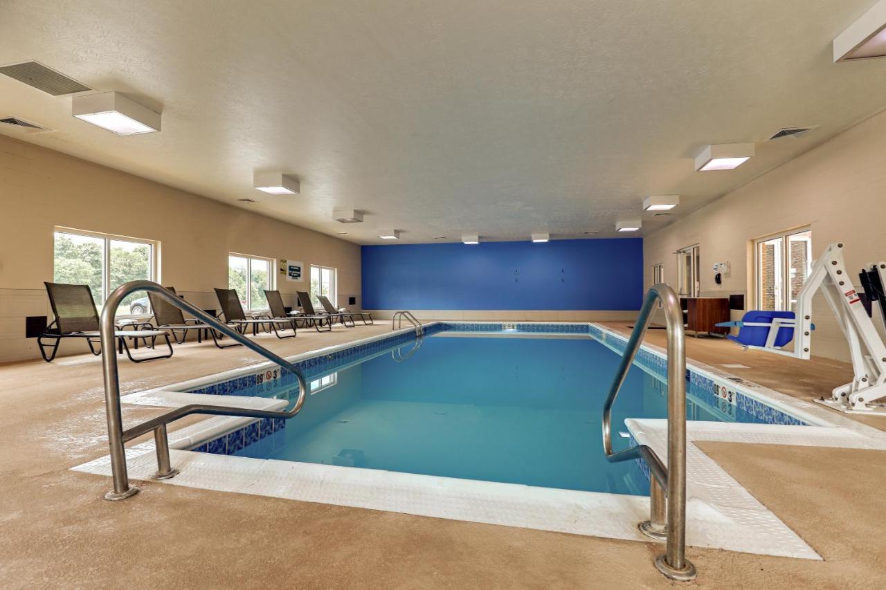 Holiday Inn Express Campbellsville By Ihg Dış mekan fotoğraf